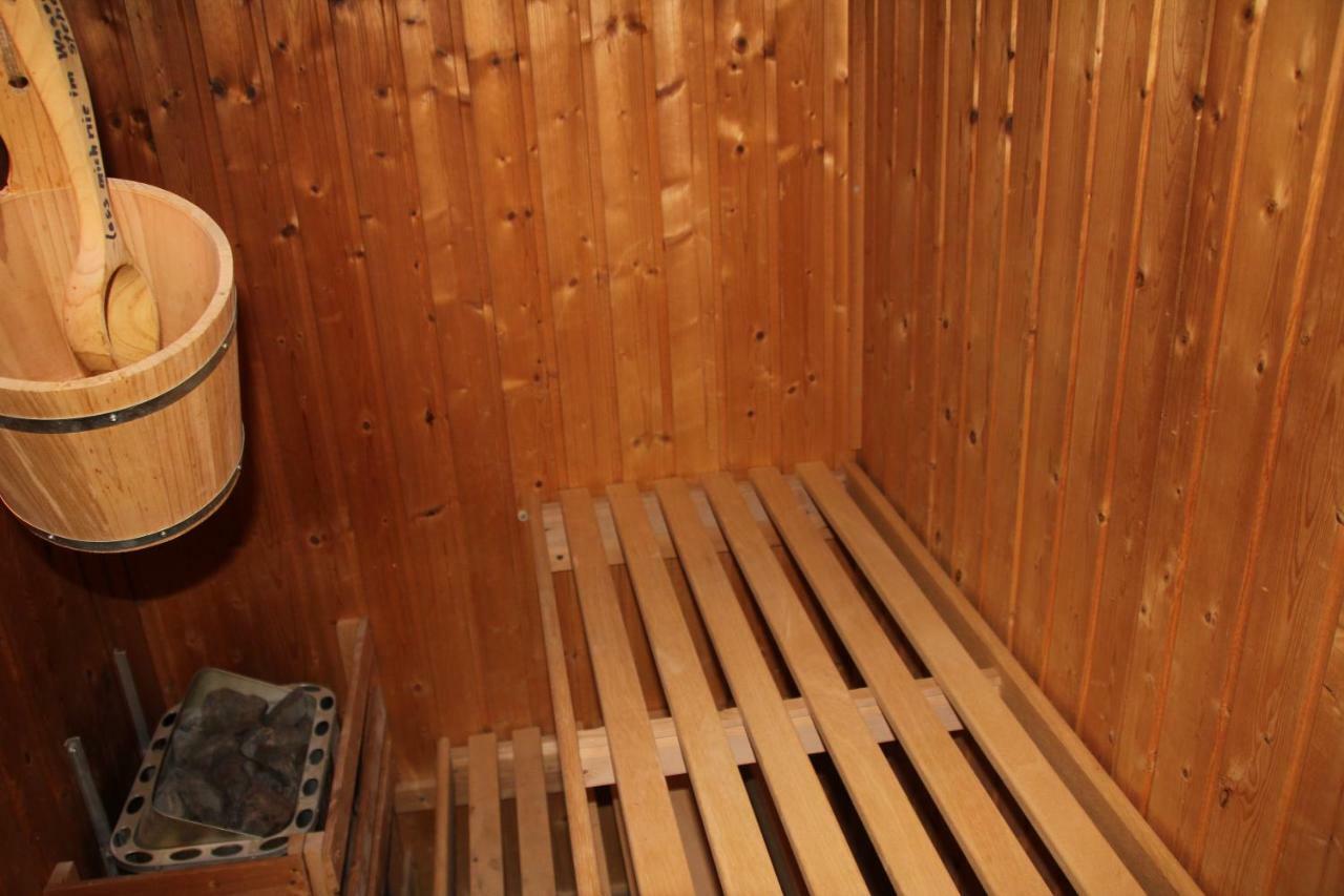 Ferienwohnung "Am Kreuzfelsen" 贝斯特维格 外观 照片